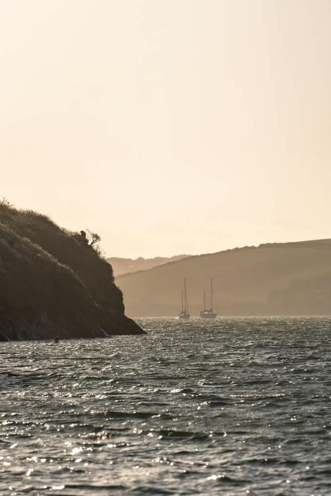 Spacious Flat Sea Views & Private Parking Fistral Apartment *
