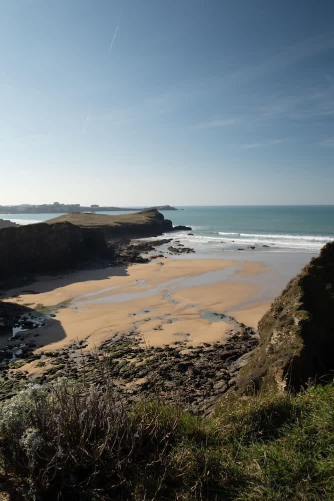 Spacious Flat Sea Views & Private Parking Fistral Newquay (Cornwall)